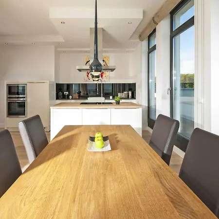 Philine - Penthouse 28 Mit Panoramablick, Pool, & Kamin Sellin (Rugen)